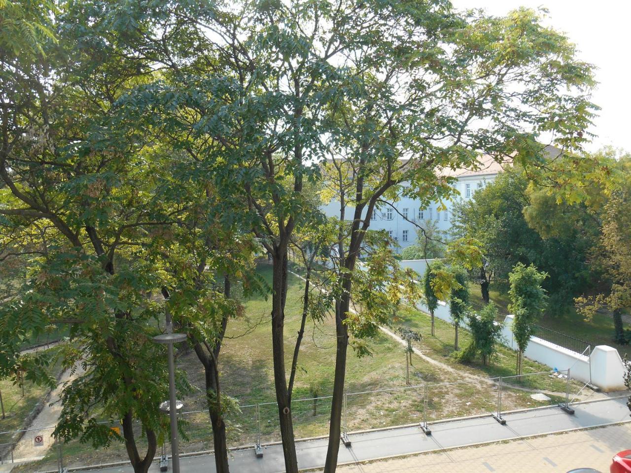 Dunavski Park 诺威萨 外观 照片